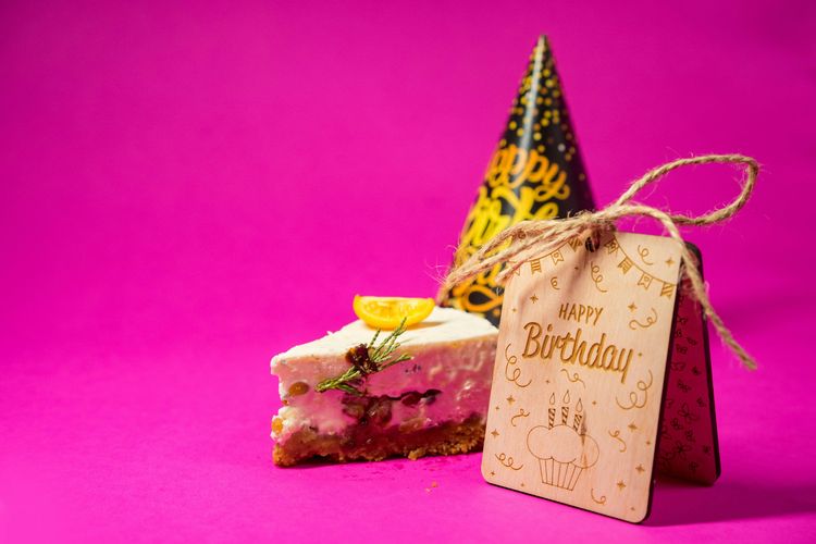 120 Ucapan Selamat Ulang Tahun dalam Bahasa Inggris dan Artinya yang Singkat dan Penuh Makna