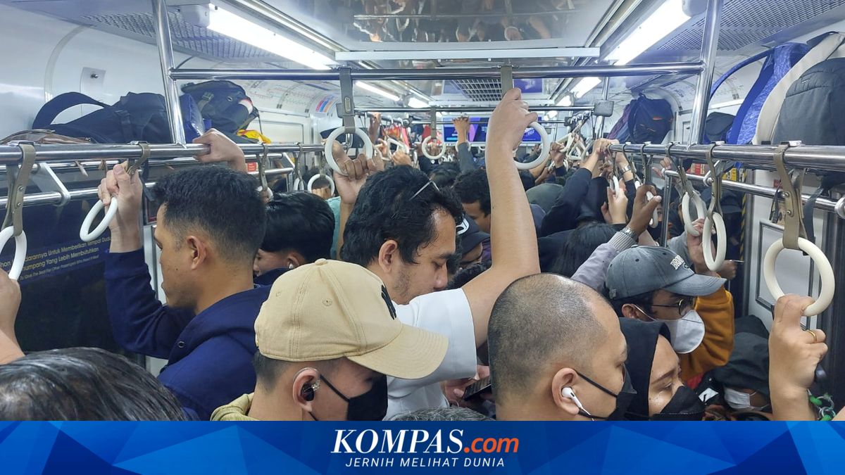 Strategi Mengurangi Stres Saat Perjalanan Menuju Kantor Menurut Psikolog