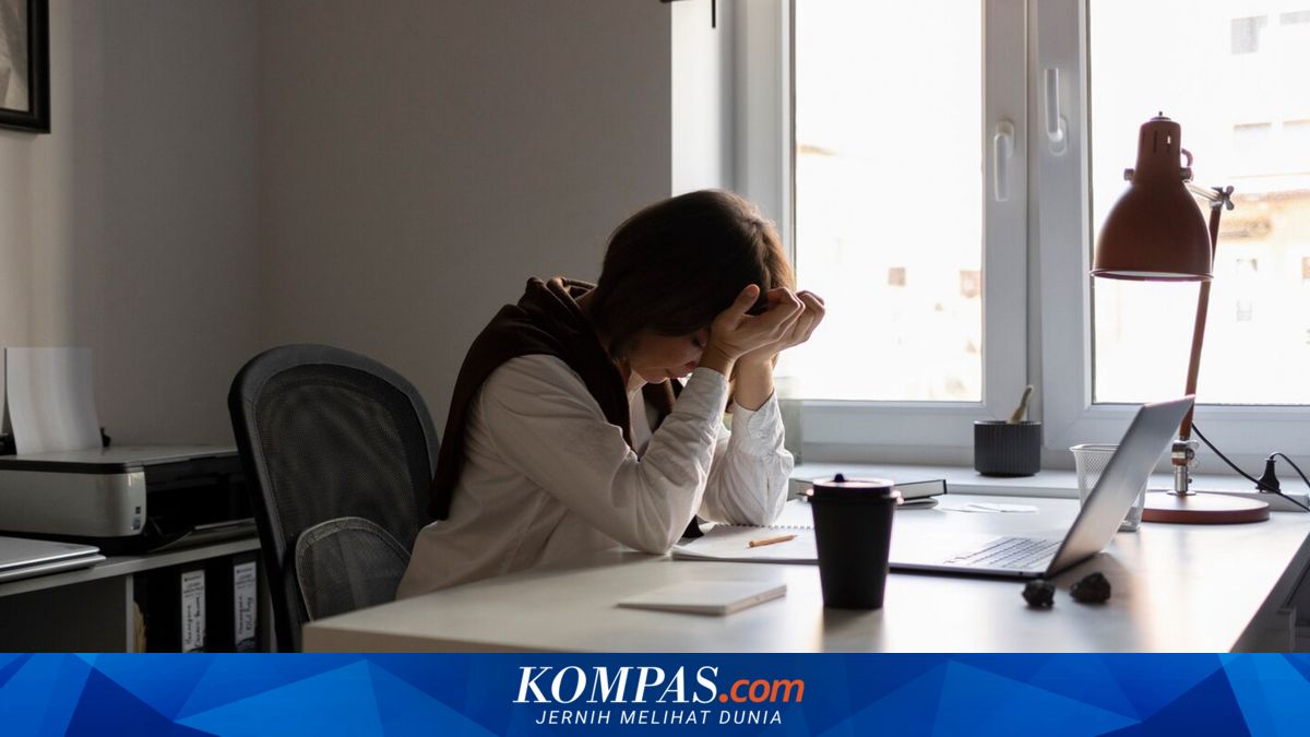 Tujuh Alasan Mengapa Motivasi Sulit Diperoleh Menurut Ahli, Ketakutan Akan Penilaian Orang Lain