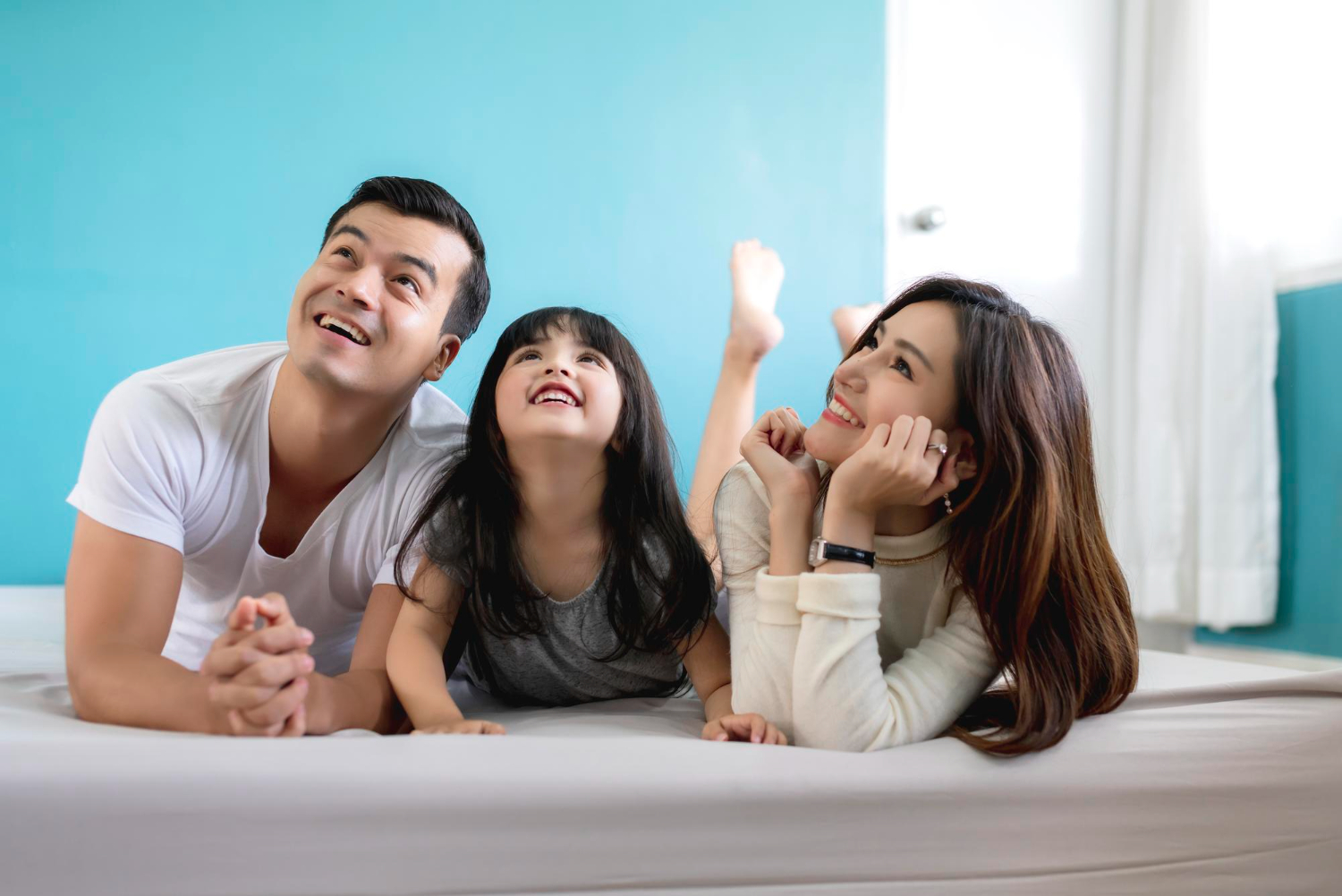 Membagi Waktu Pengasuhan untuk Me Time Ayah dan Ibu