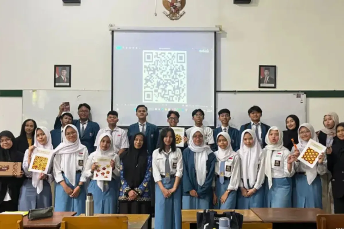 Inovasi BATIKIN: Menggabungkan Pembelajaran Kimia dengan Seni Batik