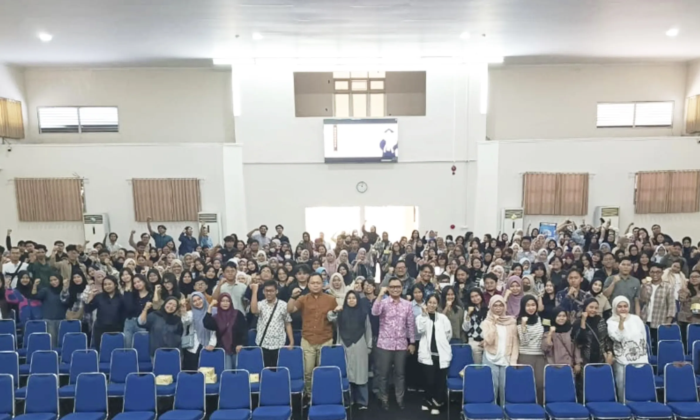 Persiapan Wisuda, FIB UNDIP Selenggarakan Pelatihan Softskill untuk Mahasiswa