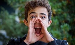 Dari Guya Menjadi Luka: Pentingnya Menghentikan Normalisasi Catcalling di Kalangan Remaja