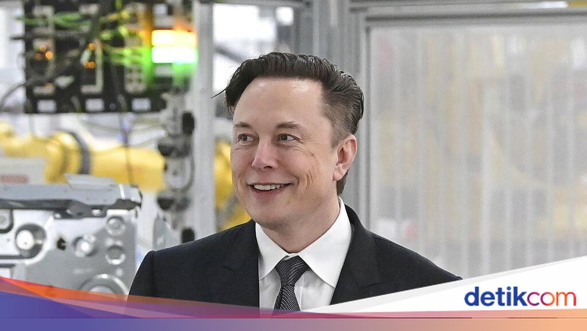 Elon Musk Luncurkan Pabrik Chip dengan Investasi Besar