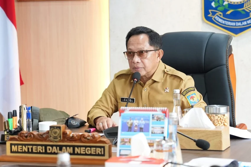 Mendagri Dorong Pemda Tingkatkan Penegakan Larangan Pembakaran Lahan dan Optimalisasi Anggaran Karhutla