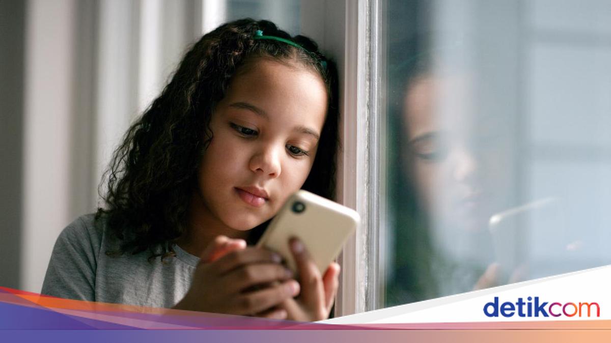 Inggris Berlakukan Larangan Media Sosial untuk Anak di Bawah 16 Tahun Mulai 2027