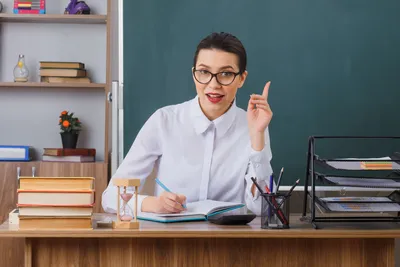 Daftar 15 Perguruan Tinggi dengan Program Pendidikan Terbaik di Indonesia Menurut THE WUR 2026