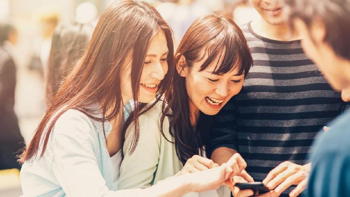 Media Sosial Lebih Tenang, Namun Gen Z Ingatkan Bahaya Hoaks