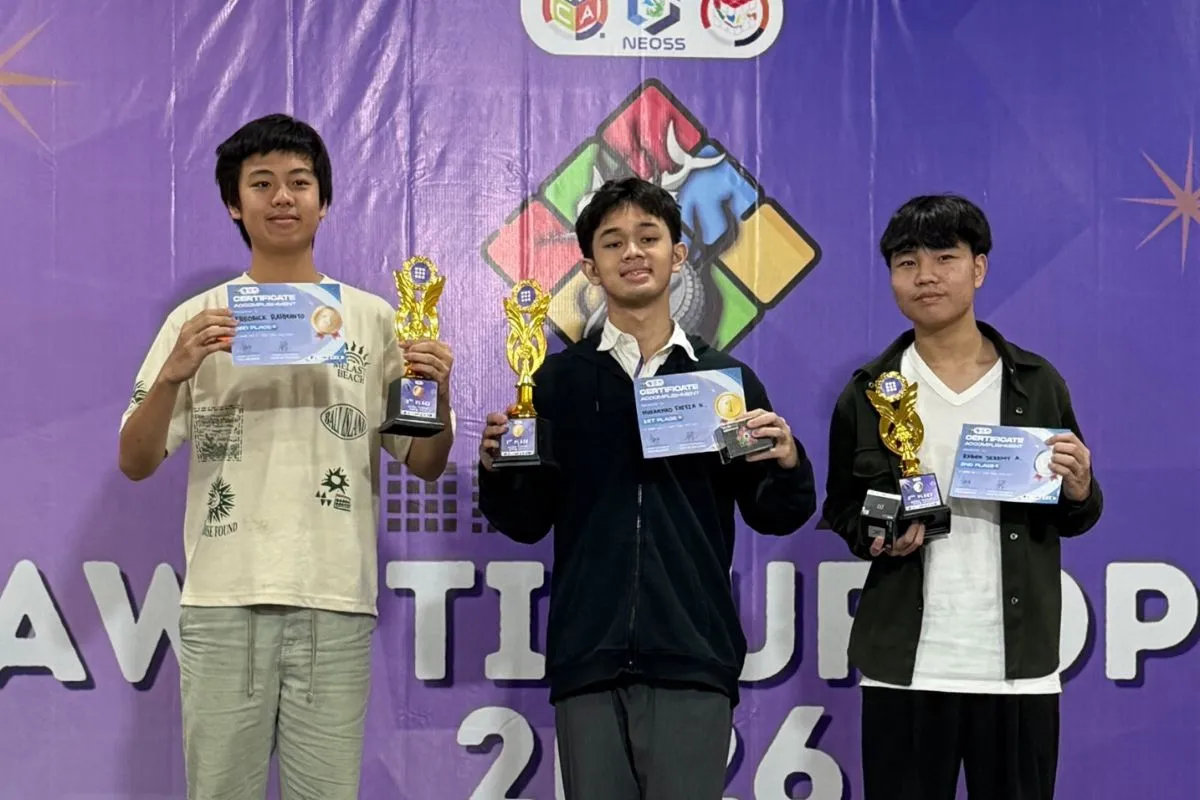 Mahasiswa UB Raih Juara Pertama dalam Lomba Speedcubing Se-Jawa Timur Setelah Lima Tahun Berlatih
