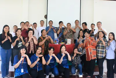 Limbah Kopi Dimanfaatkan, UK Petra dan Australia Ciptakan Produk Bernilai di Malang