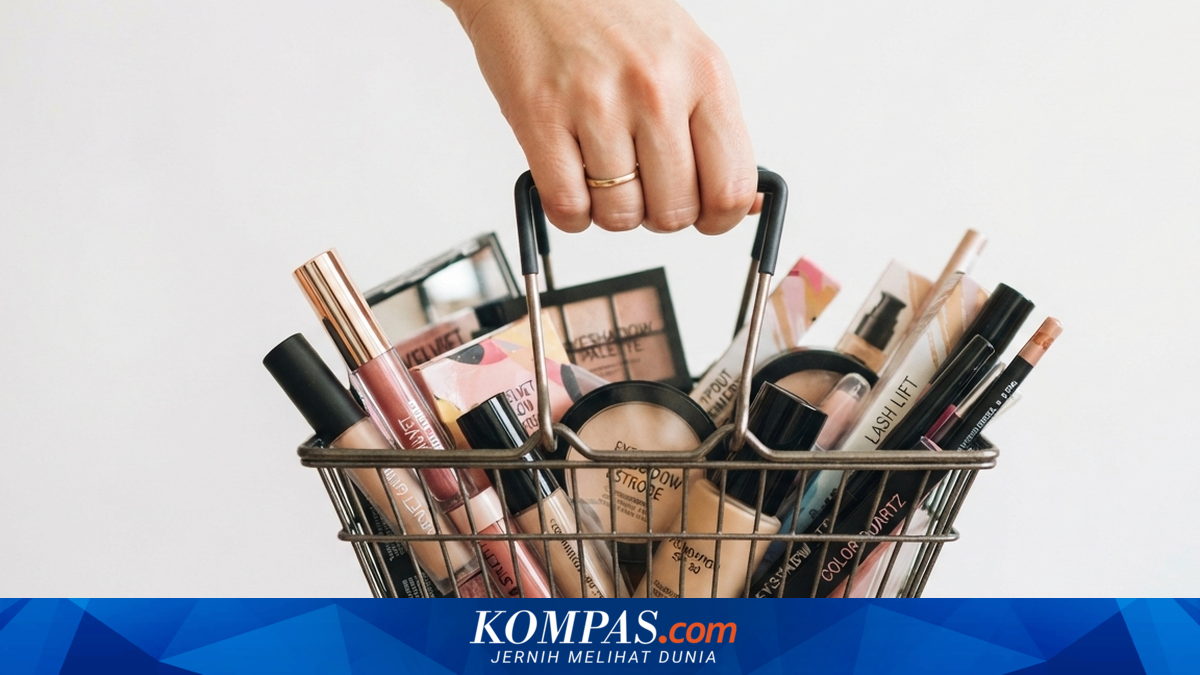 Fenomena Lipstick Effect: Strategi Brand Menawarkan Kemewahan di Tengah Krisis Ekonomi