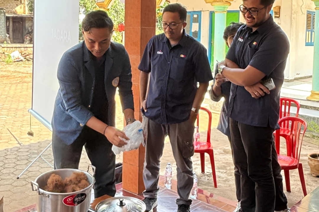 Mahasiswa UNAIR Kembangkan Teh Herbal dari Bahan Jagung dengan Nilai Ekonomi Tinggi