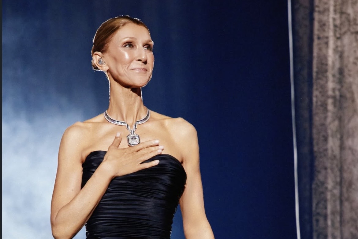 Celine Dion Gunakan Pilates dan Balet untuk Menghadapi Stiff Person Syndrome