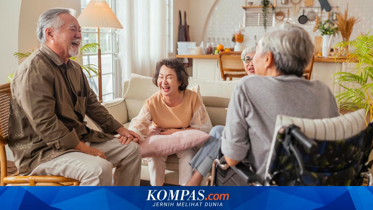 Kunci Kebahagiaan di Usia Tua: Pertahankan Persahabatan dan Berani Berinovasi