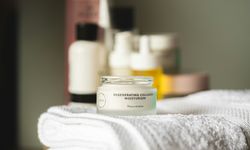 Mengenal Jenis Kemasan Kosmetik yang Dapat Didaur Ulang di Stasiun Paragon Empties