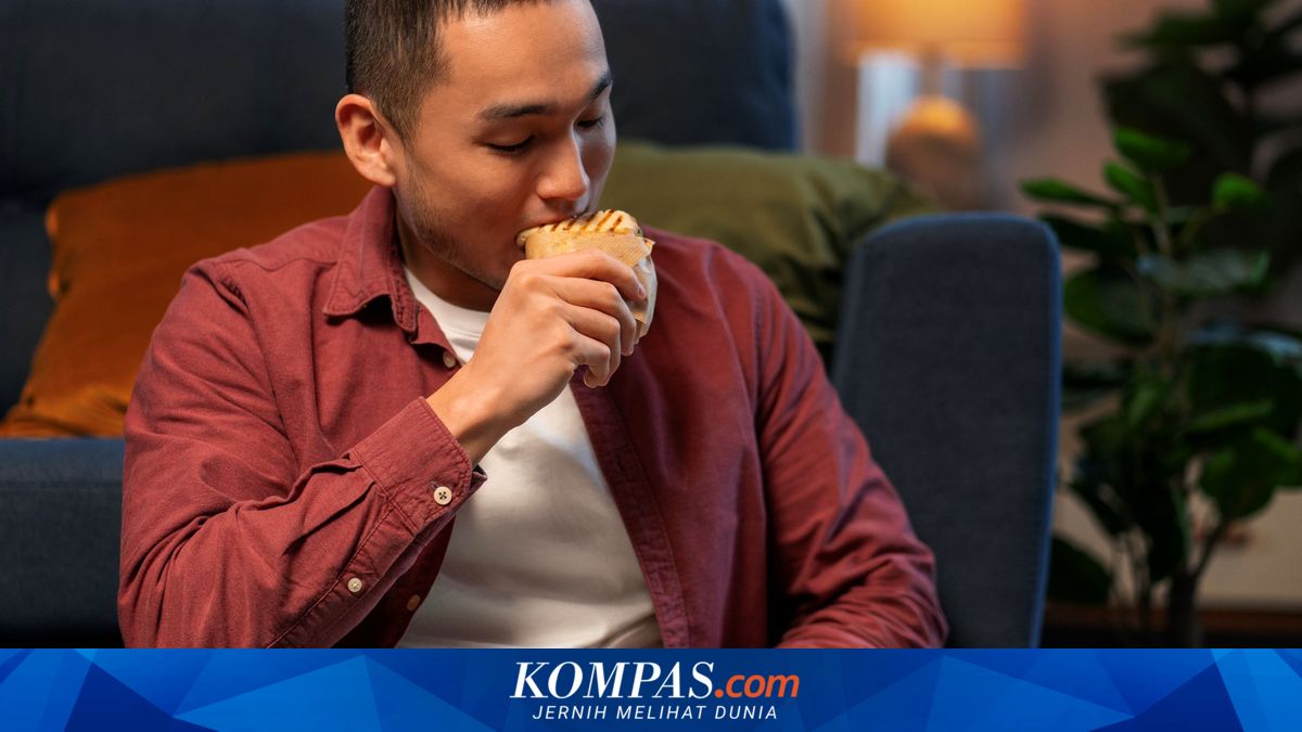 Dampak Kebiasaan Makan Larut Malam saat Stres terhadap Kesehatan Usus