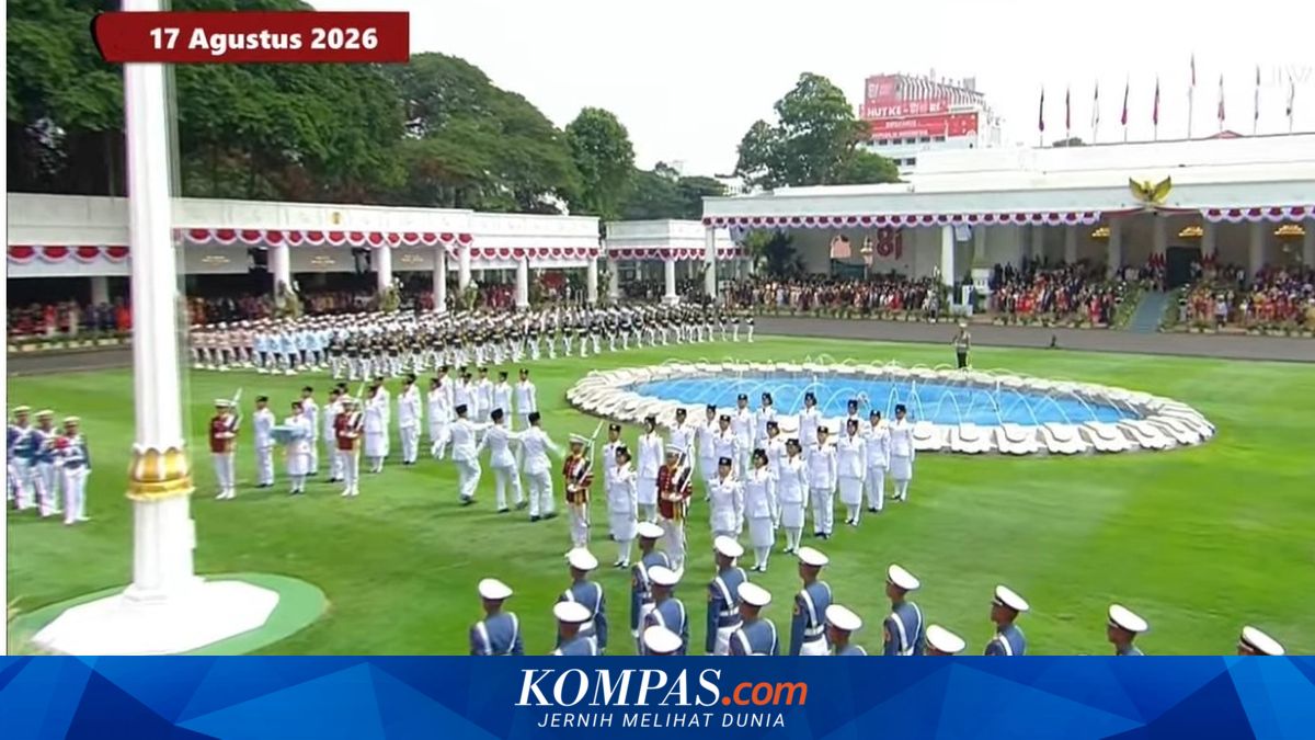 Sorak Sorai Menghiasi Istana Usai Paskibraka Kibarkan Bendera Merah Putih
