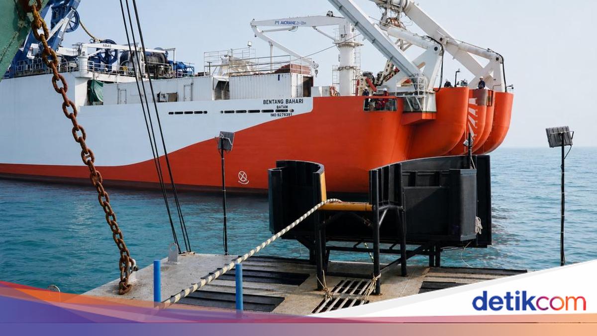Triasmitra Menggalang Dana untuk Proyek Kabel Laut di Indonesia Tengah