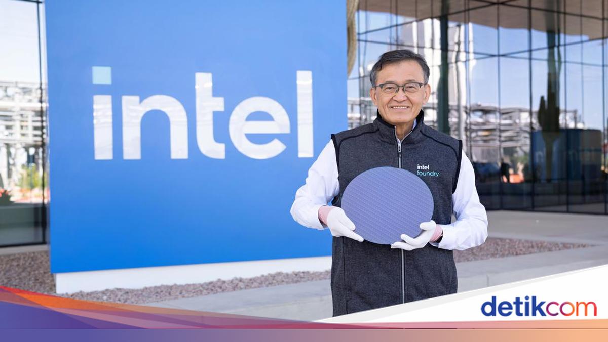 Apple Dikabarkan Akan Bekerja Sama dengan Intel untuk Produksi Chip di AS