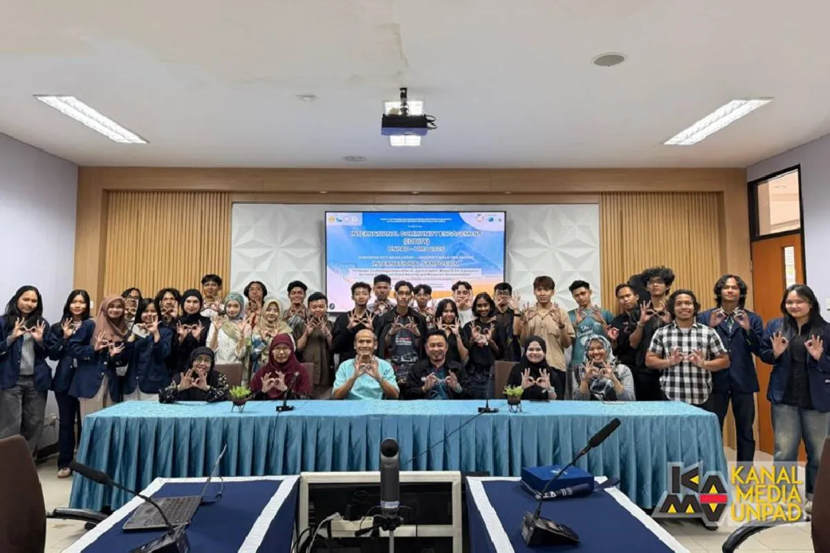 ---
Unpad dan Universiti Malaysia Sabah Tingkatkan Kerja Sama Global Melalui Inovasi Akuaponik

---