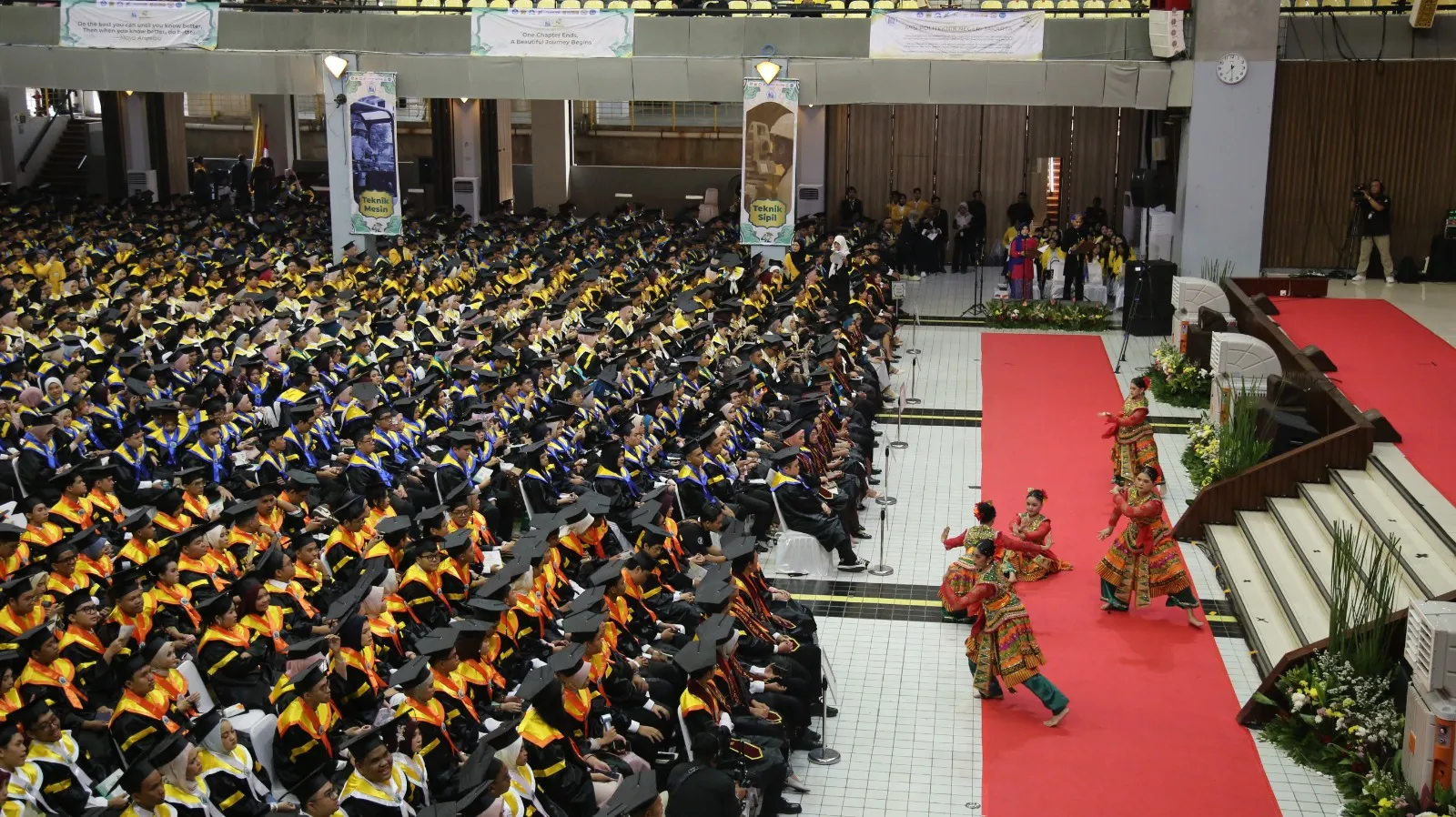 Politeknik Negeri Jakarta Gelar Wisuda ke-42 dengan 2.437 Lulusan Siap Kerja