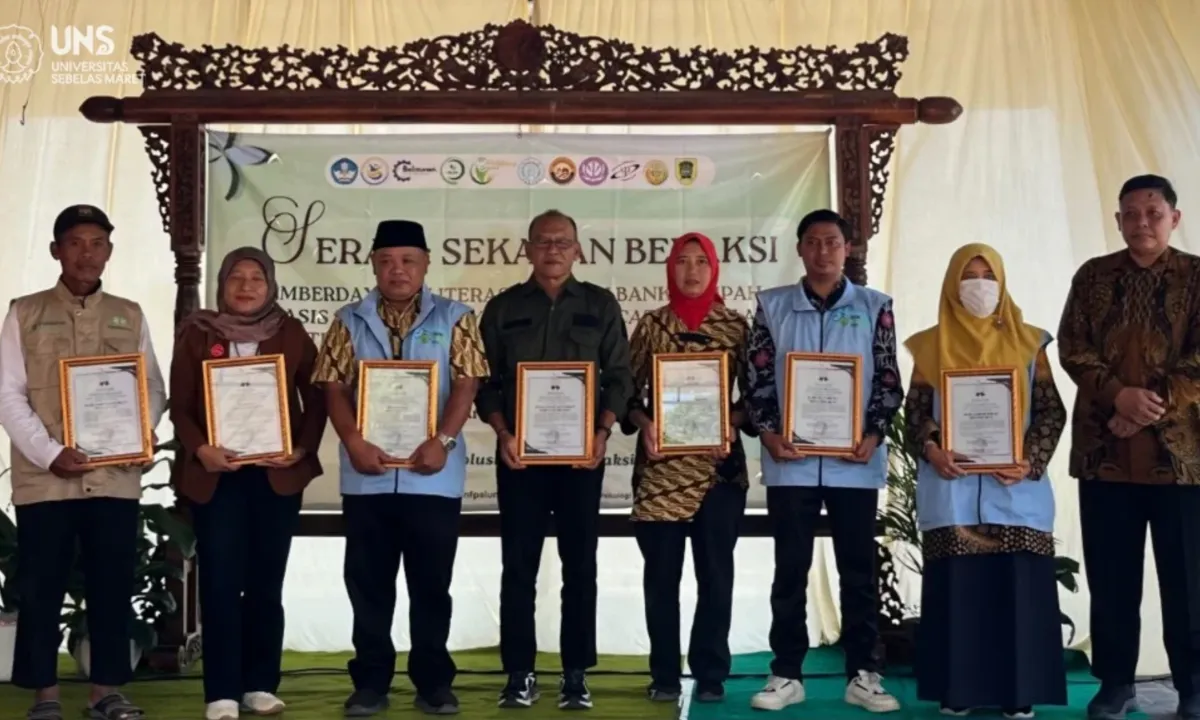 Peluncuran Bank Sampah SERASI untuk Desa Berkelanjutan di Klaten oleh Tim PPKO KM Psikologi UNS